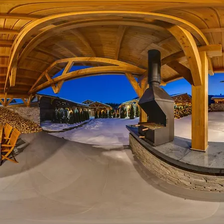 Mountain Hawk Park Villa