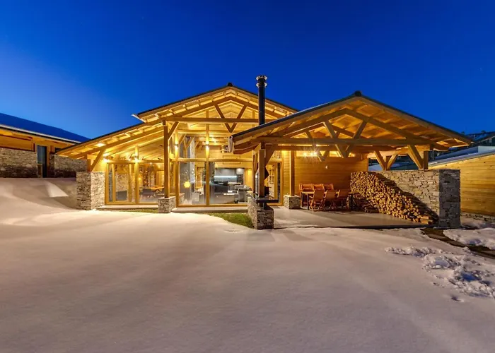 Mountain Hawk Park Banszko