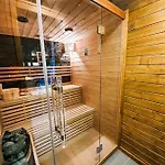 Mountain Hawk Park Villa *