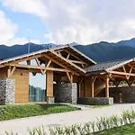 Mountain Hawk Park Bansko