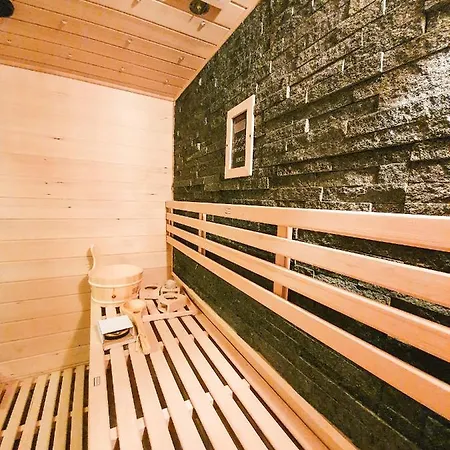 Mountain Hawk Park * Bansko