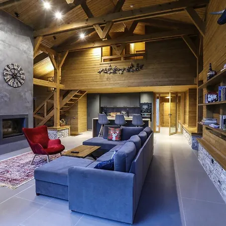 Villa Mountain Hawk Park