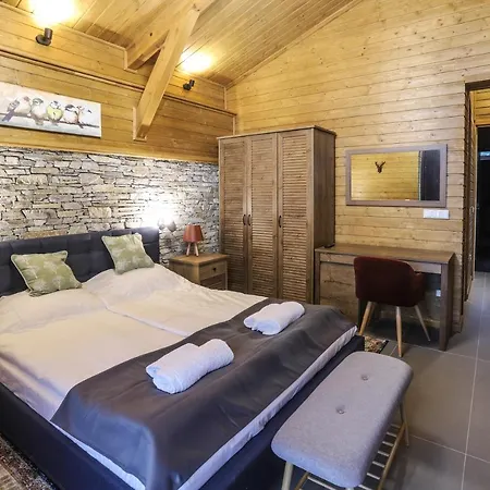 Mountain Hawk Park Villa Bansko