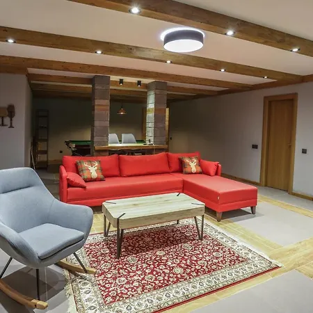 Mountain Hawk Park 빌라