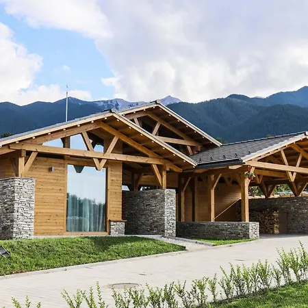 Mountain Hawk Park Bansko