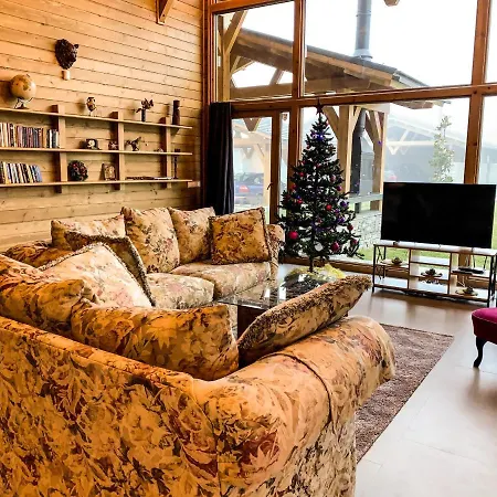 Mountain Hawk Park 빌라