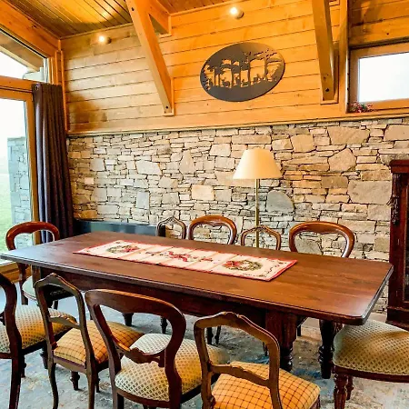 Mountain Hawk Park * Bansko